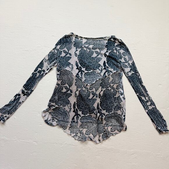 Blue Floral Stretch Knit Long Sleeve Top, Best Fits Small-Medium - Picture 6 of 8